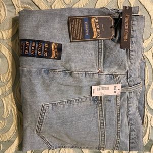 Daniel Cremieux Stone Wash Jean